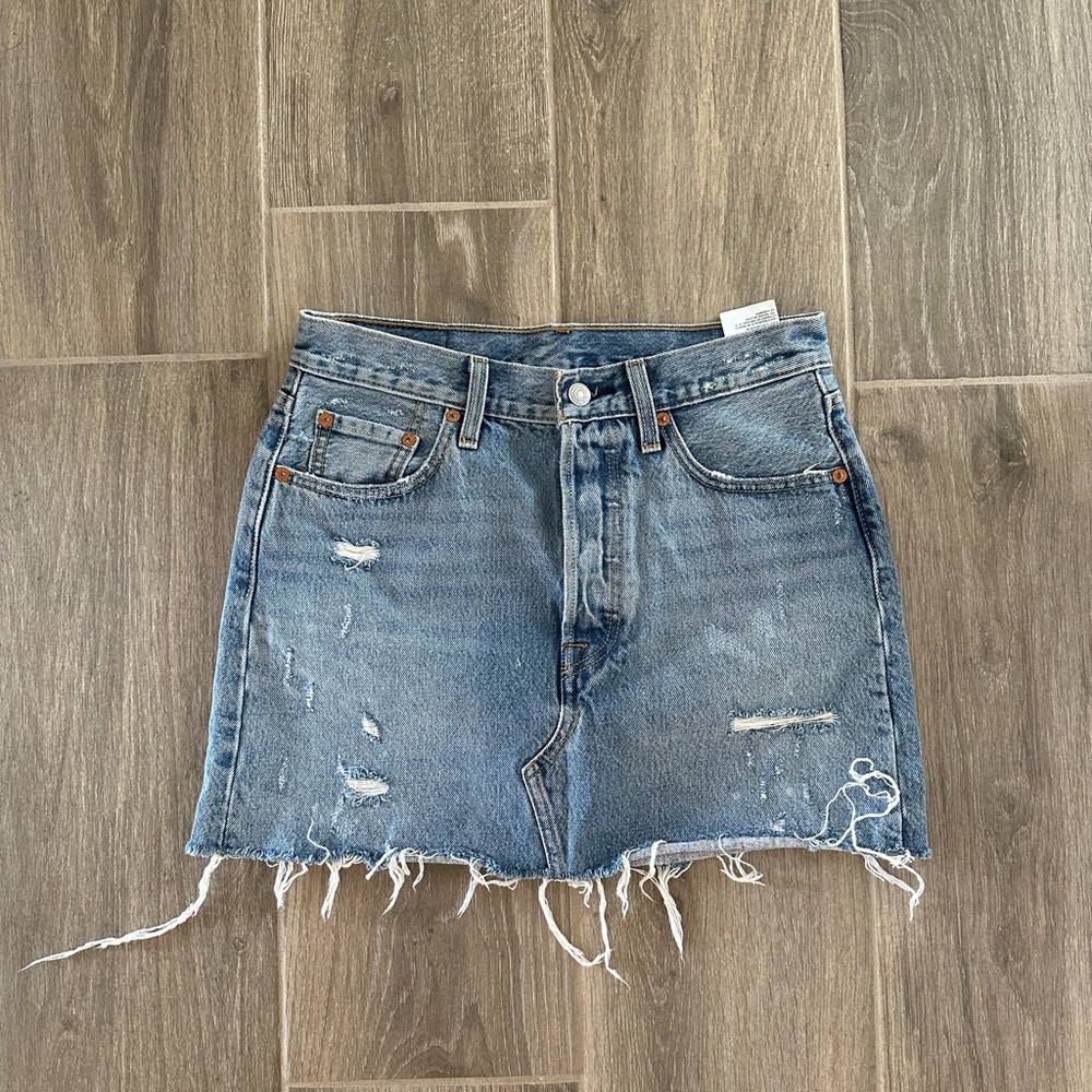 Levi’s denim skirt